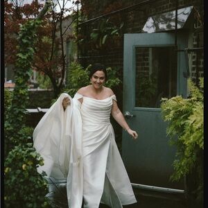 Anne Barge - Blue Willow Bride